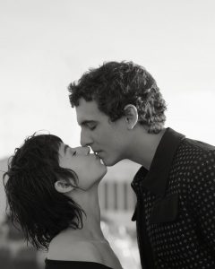 Miguel Herran and Ursula Corbero kissing