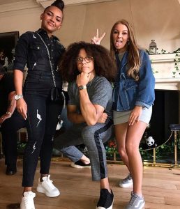 perri kiely with his sisters