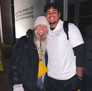 Tristan Wirfs with his girlfriend Meredith Kate