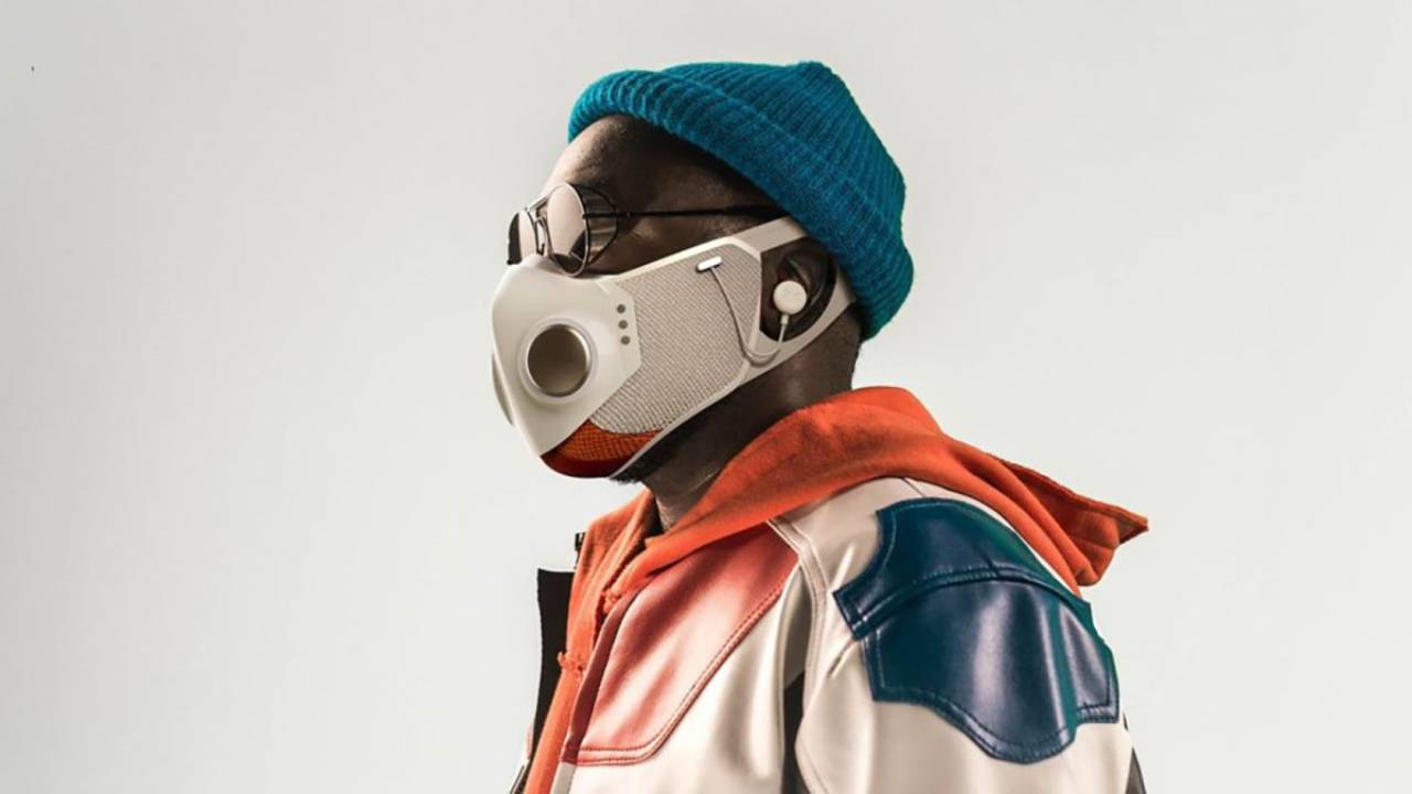 will.i.am.smart face mask