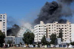 Israeli air strike on Al-Jaala tower to attack Hamas offices