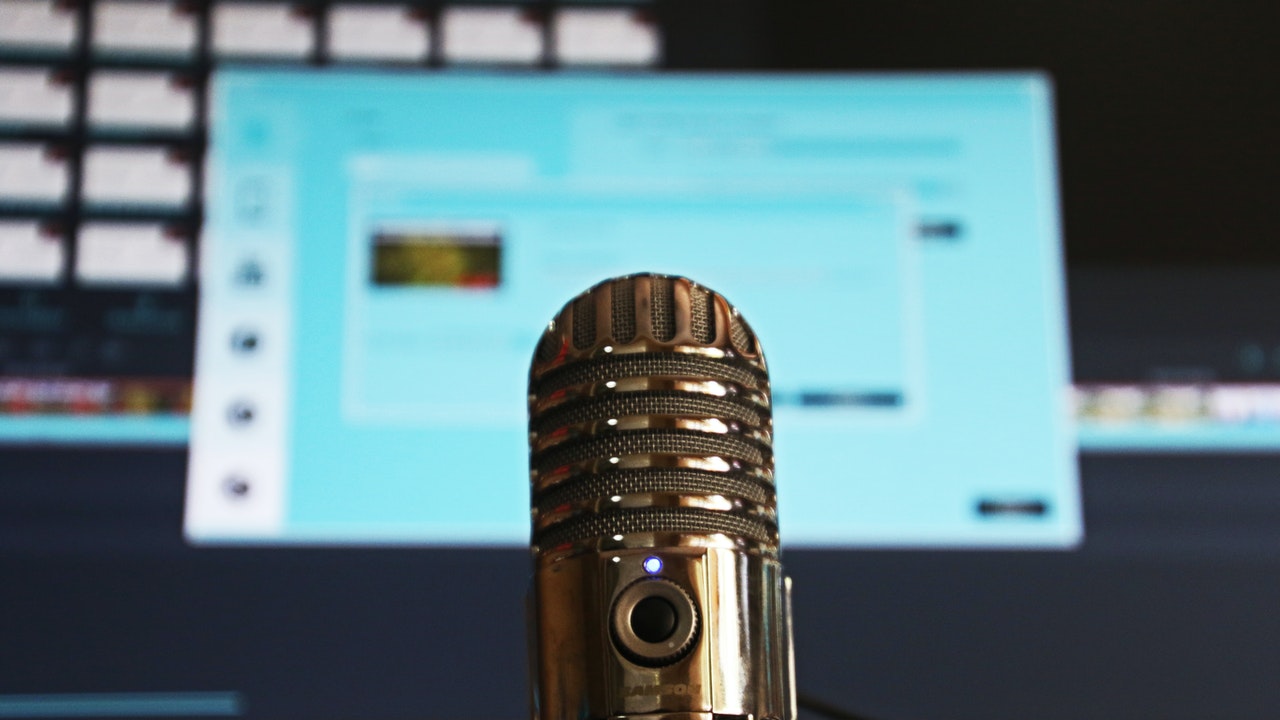 3 Digital Marketing Podcasts For Marketers