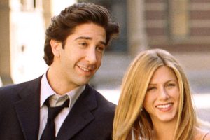 Are Friends Stars Jennifer Aniston and David Schwimmer Dating?