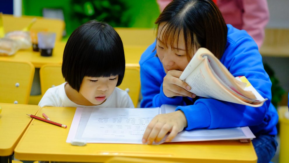 Research Says Praising Your Child Improves Their Academic Performance